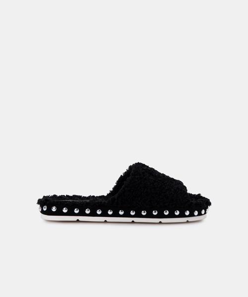 MOCHI SLIPPERS IN BLACK PLUSH - Click Image to Close