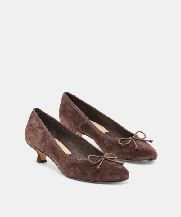 DAWSEN Mahogany Suede Closed-Toe Kitten Heels — view 3